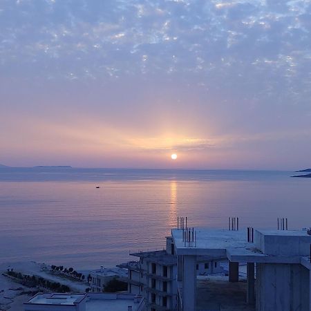 Damian Saranda Hotel ภายนอก รูปภาพ