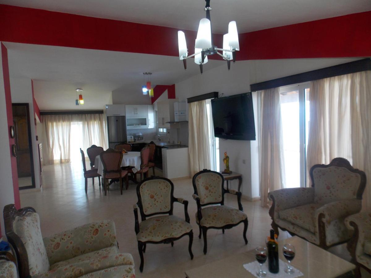 Damian Saranda Hotel ภายนอก รูปภาพ