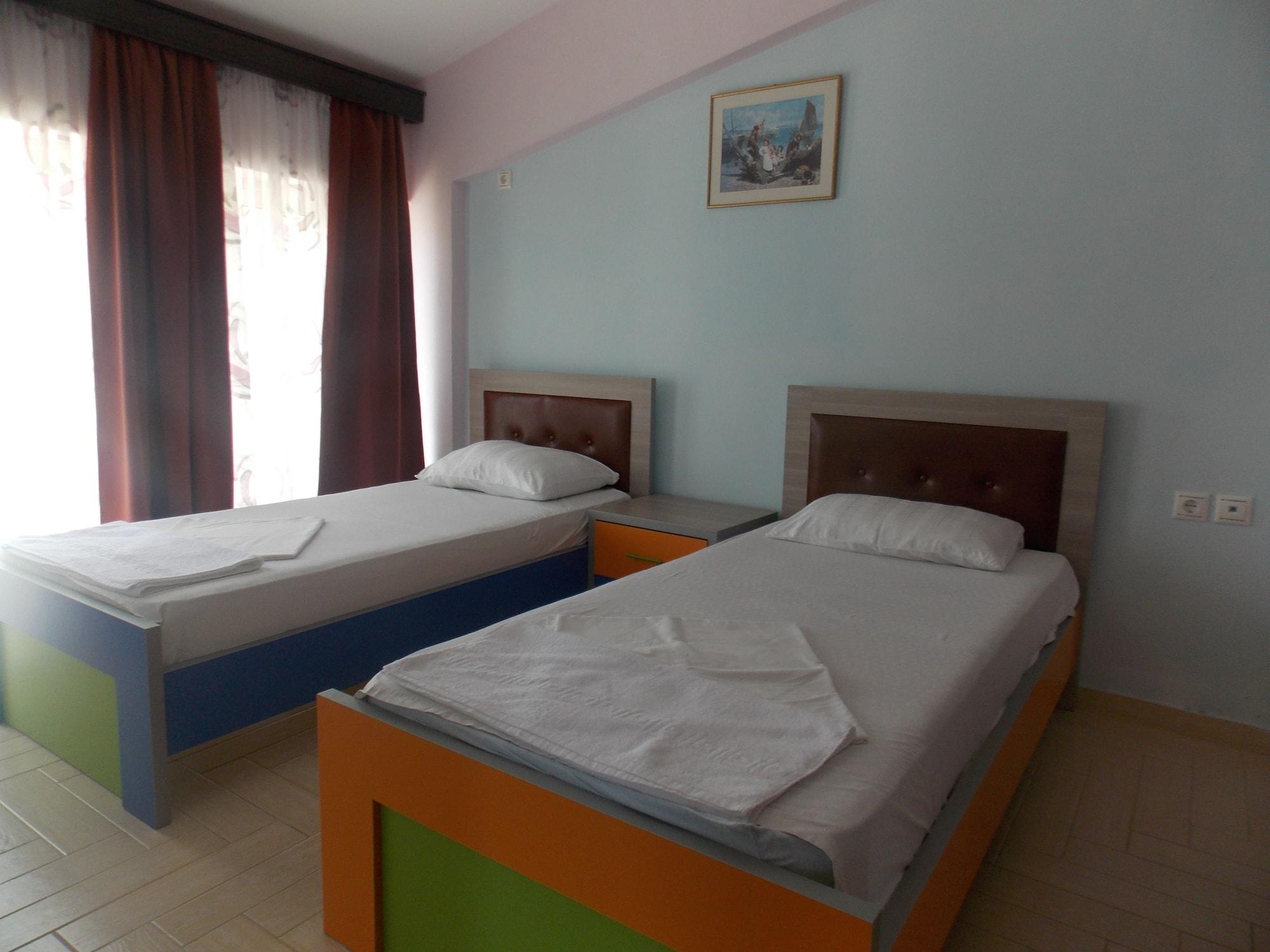 Damian Saranda Hotel ภายนอก รูปภาพ