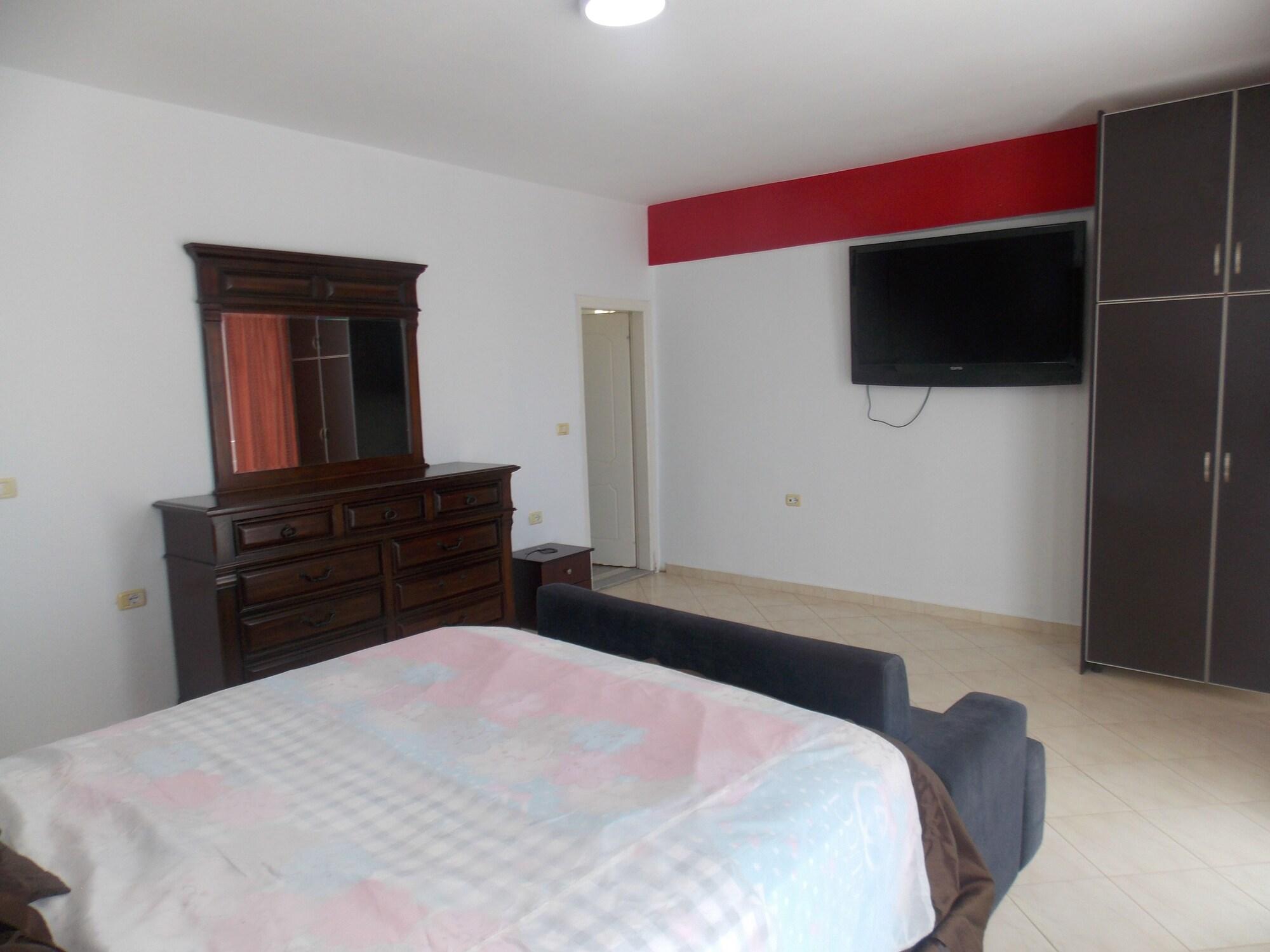 Damian Saranda Hotel ภายนอก รูปภาพ