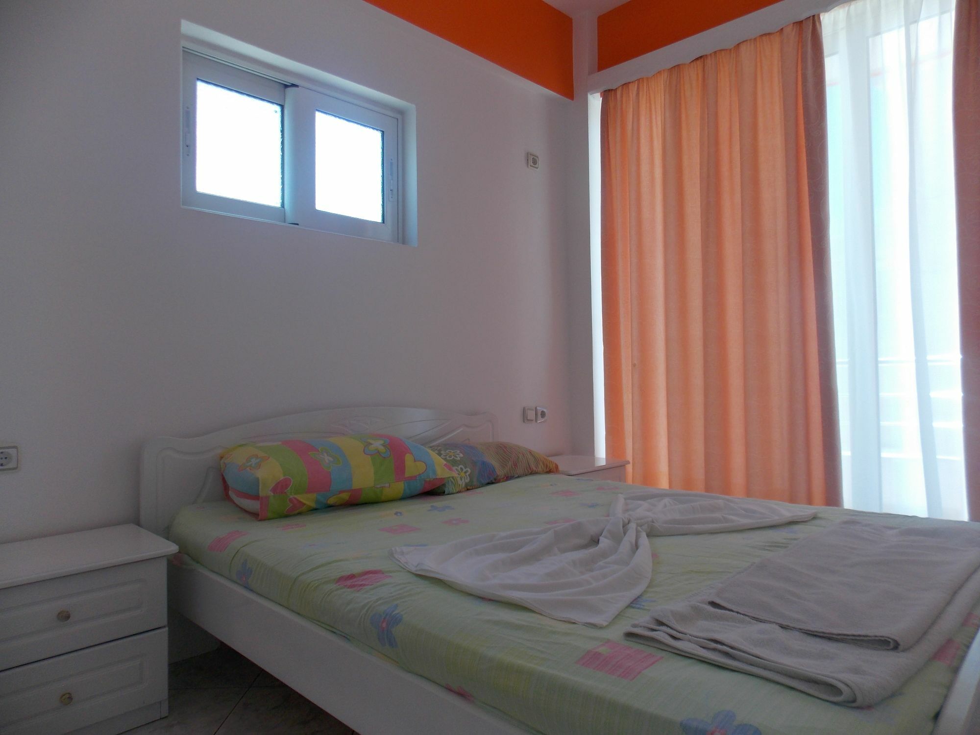 Damian Saranda Hotel ภายนอก รูปภาพ